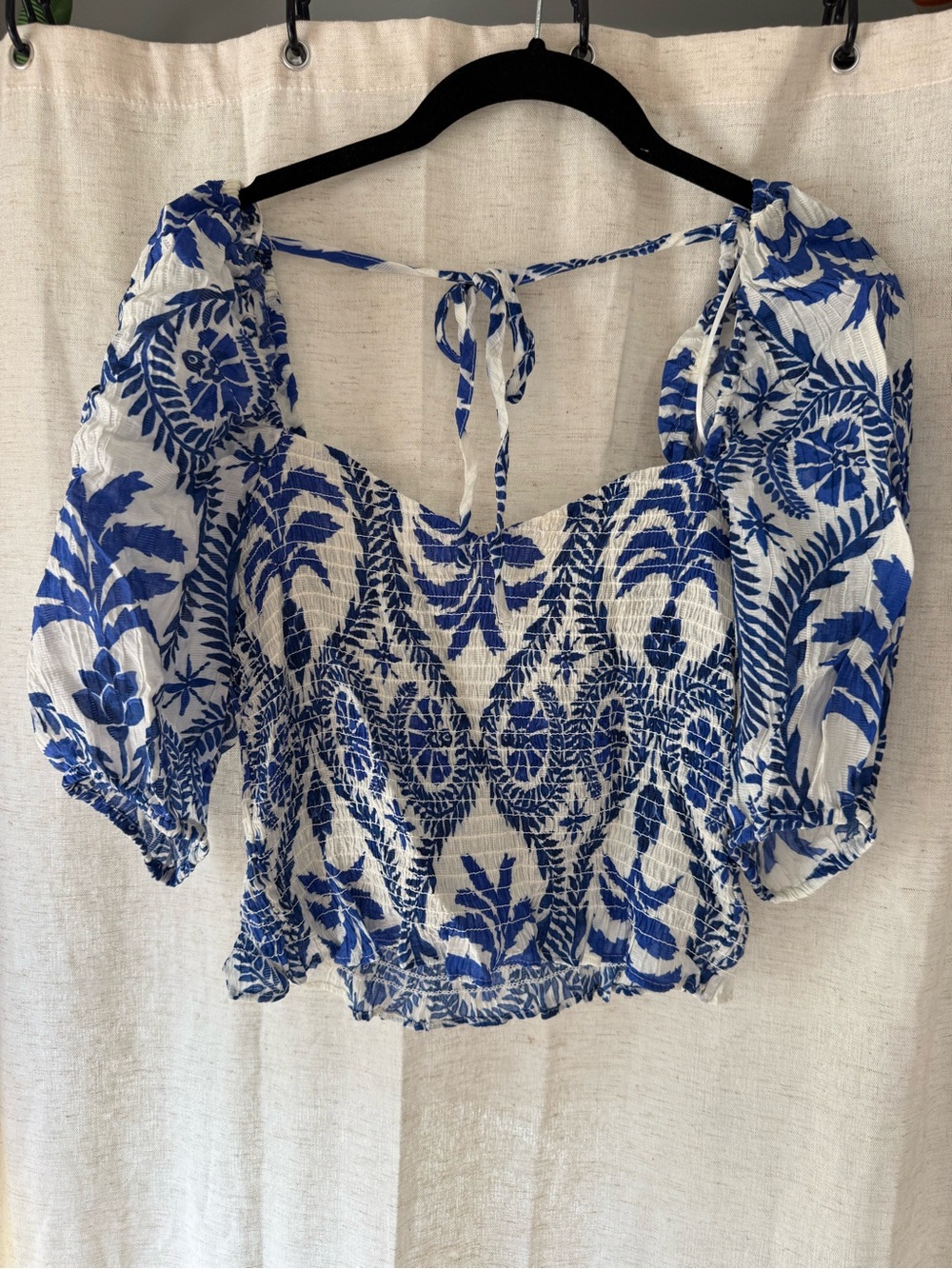 H&M White Crop Top with Blue Floral Print